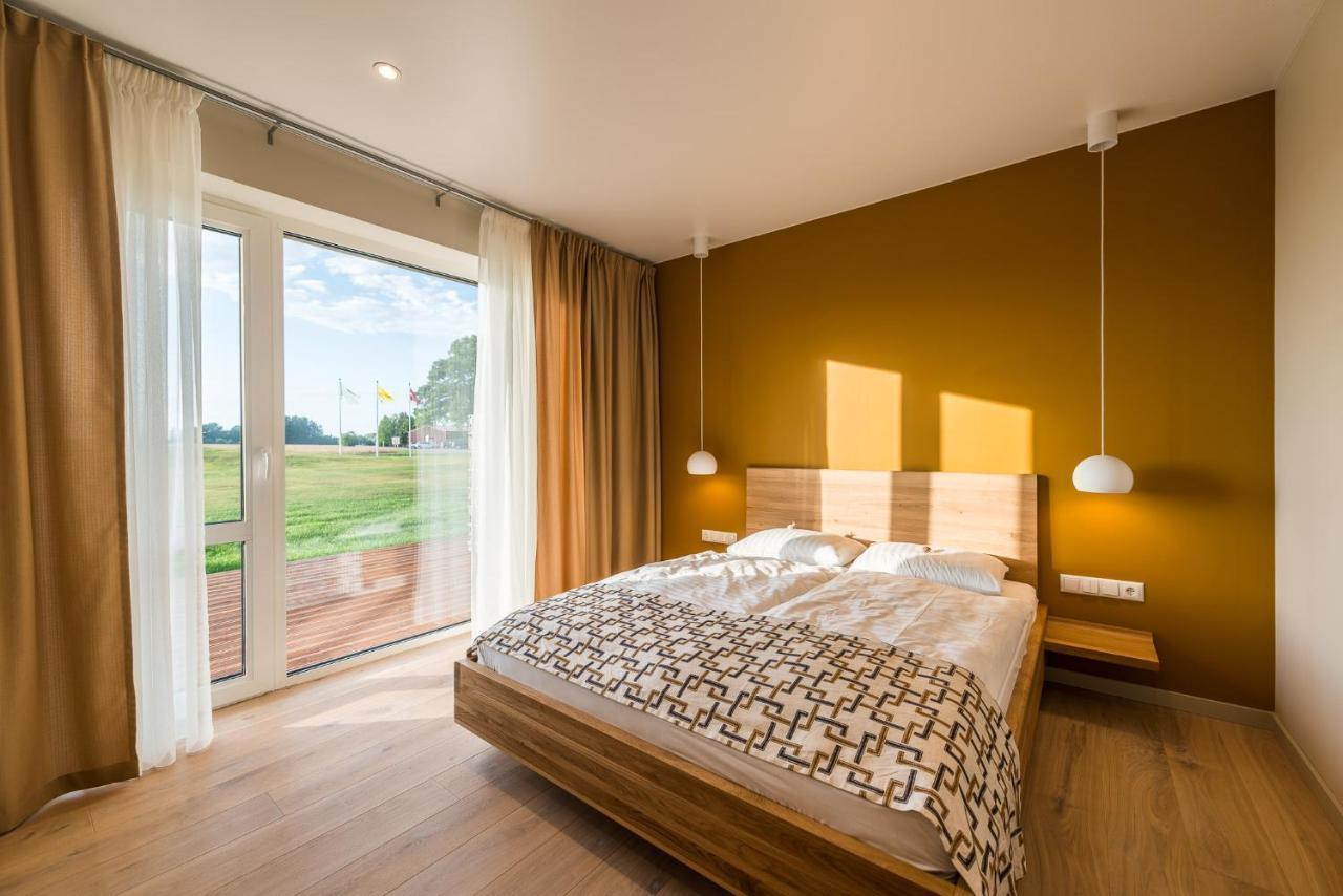 Hotel Mikelis Uzvara Exteriör bild
